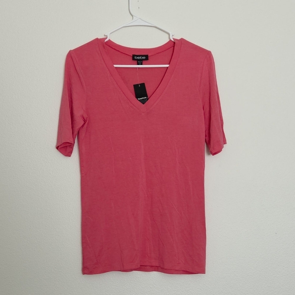 bebe Bright Pink V-Neck Short Sleeve Tee Size Medium USA Made